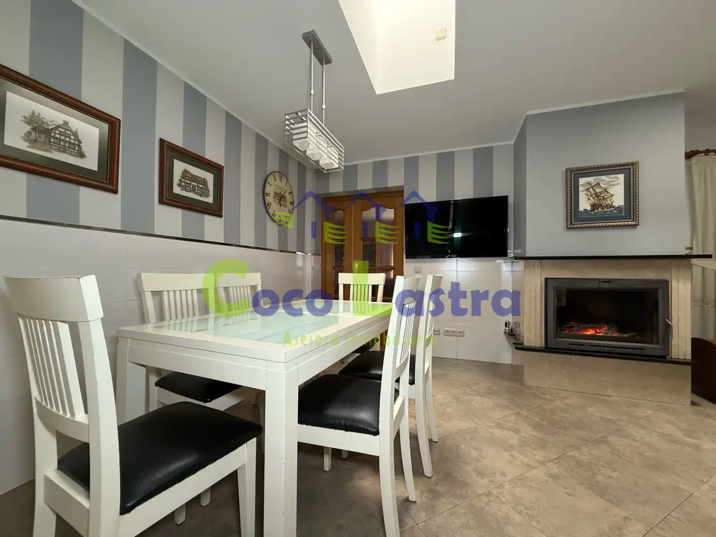 Comedor de Casa adosada en venta en Nava de Francia con Calefacción, Jardín privado y Terraza