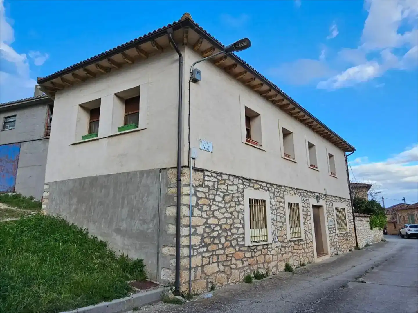 Vista exterior de Pis en venda en Aldealengua de Santa María, Segovia
