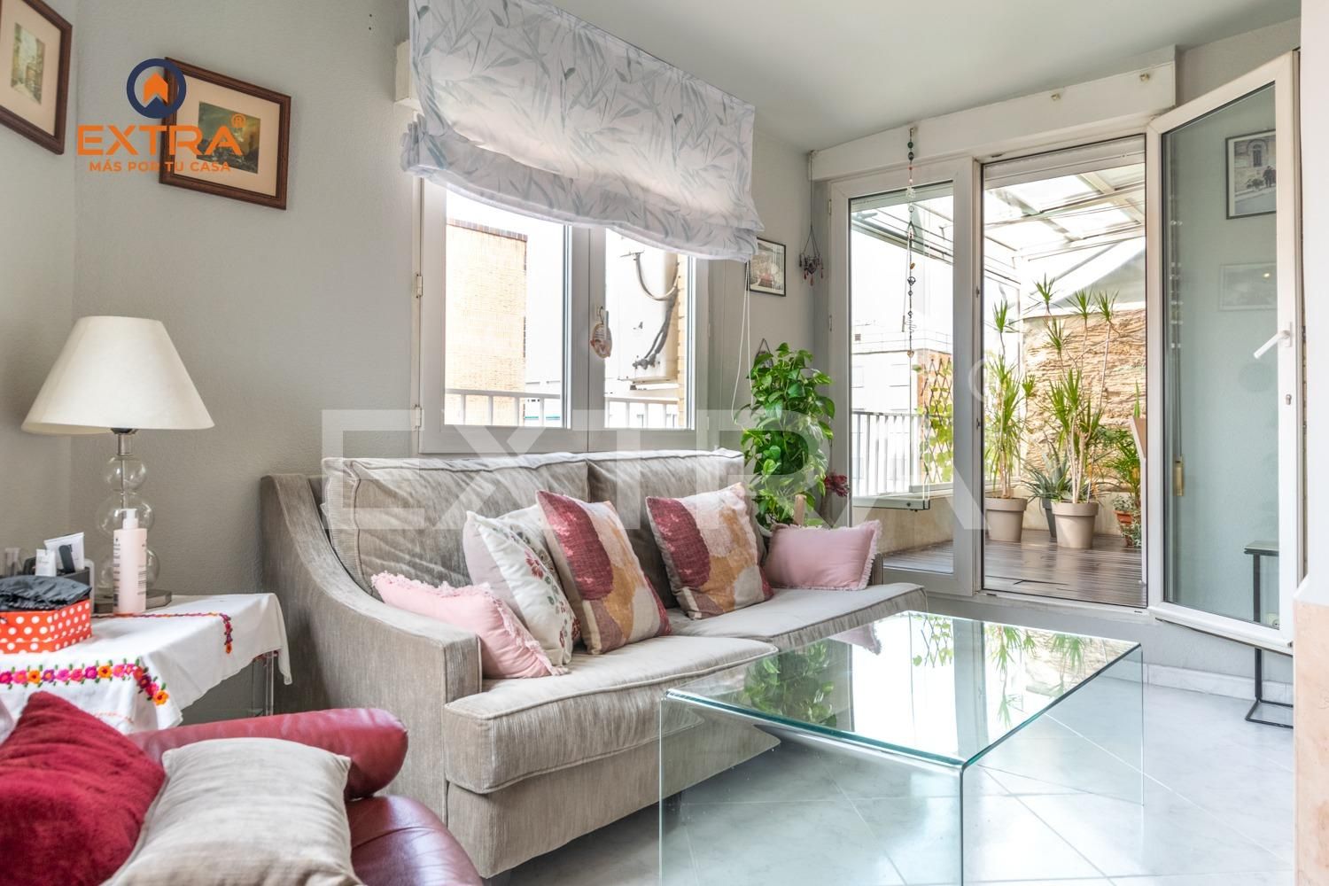Sala de estar de Ático en venta en  Madrid Capital con Aire acondicionado, Calefacción y Trastero