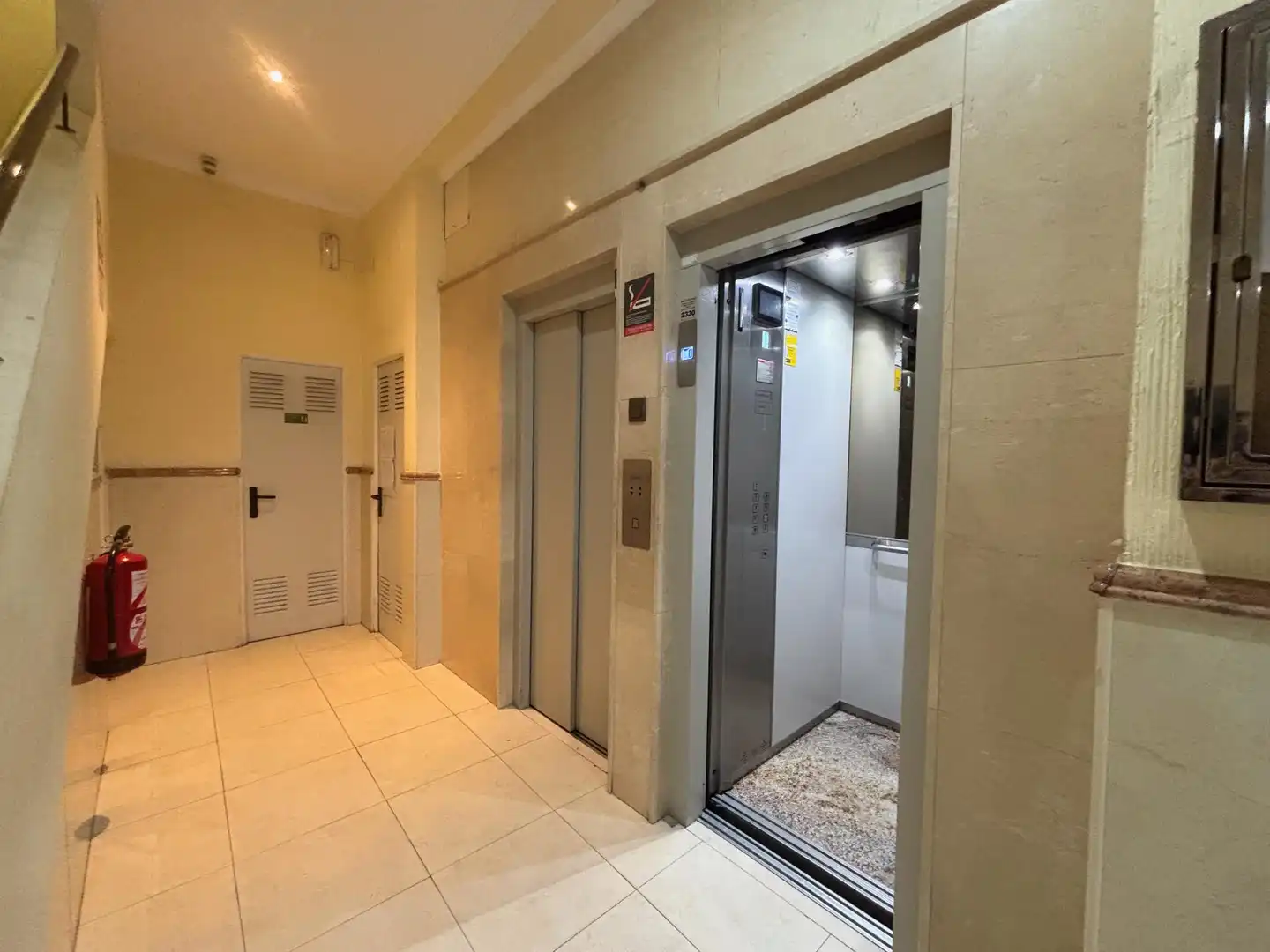 Appartamento con terrazza in vendita a Calle INGENIERO SANCHIZ PUJALTE 19, imagen 10