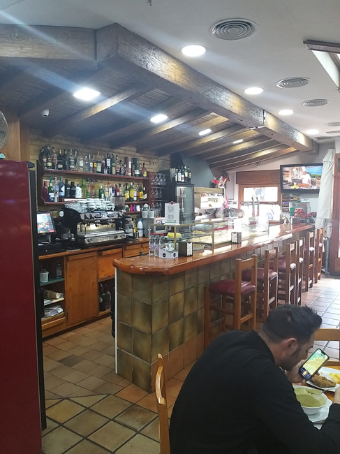 Premises for sale in  Valencia Capital  with Air Conditioner