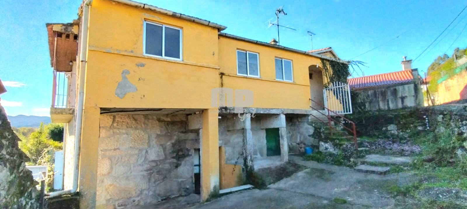 Vista exterior de Casa o xalet en venda en Fornelos de Montes