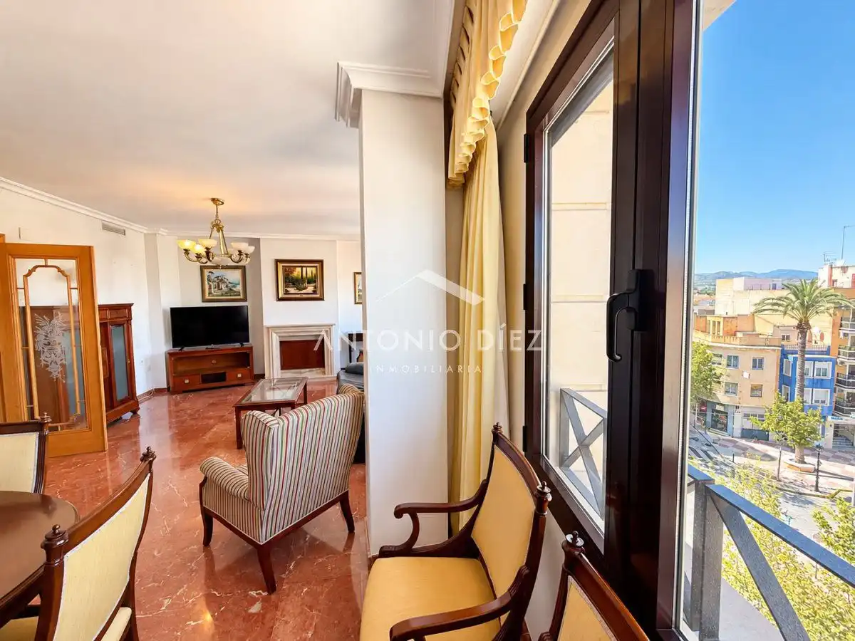 Sala de estar de Piso en venta en Aspe con Trastero