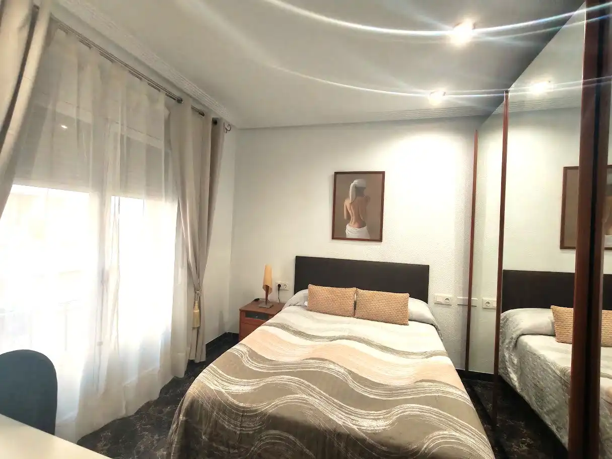 Bedroom of Flat for rent in Elche / Elx  with Air Conditioner, Terrace and Furnished