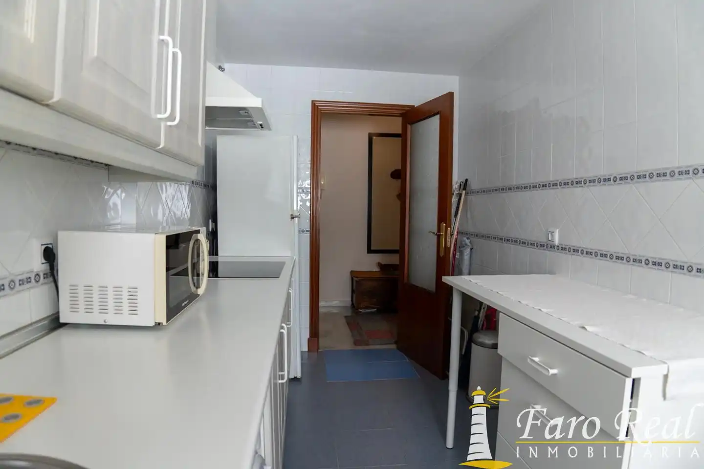 Kitchen of Flat for sale in Sanlúcar de Barrameda  with Air Conditioner