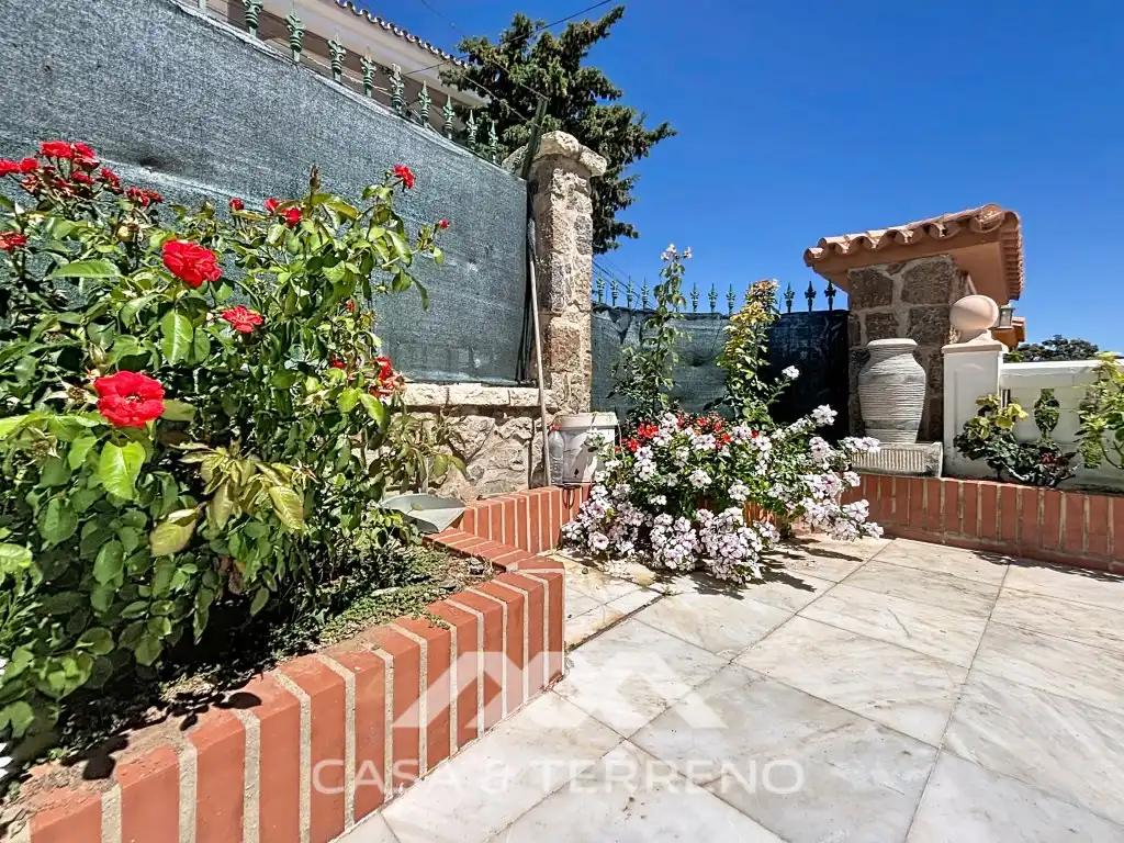 Casa con giardino in vendita a Urbanizacion Monte Azul (Almayate), imagen 8