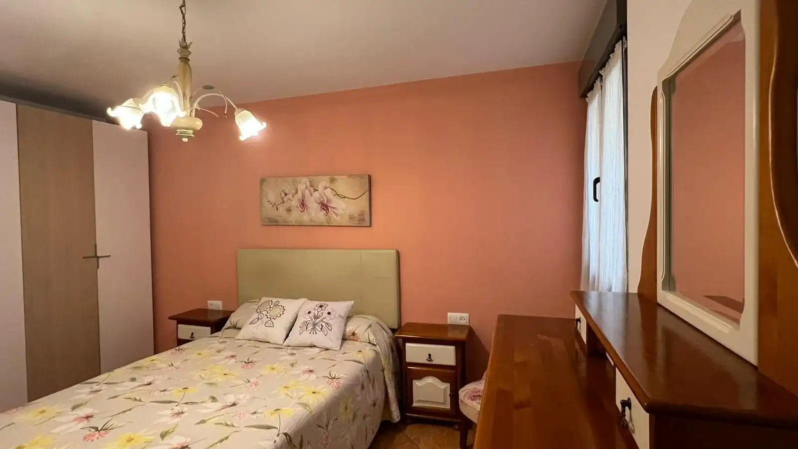 Bedroom of Flat for sale in Cangas de Onís  with Heating