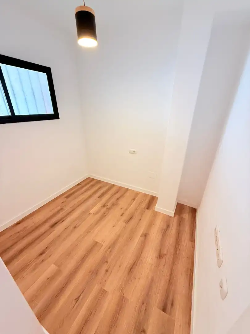 Piso en venta en Estepona con Aire acondicionado, Terraza y Piscina comunitaria
