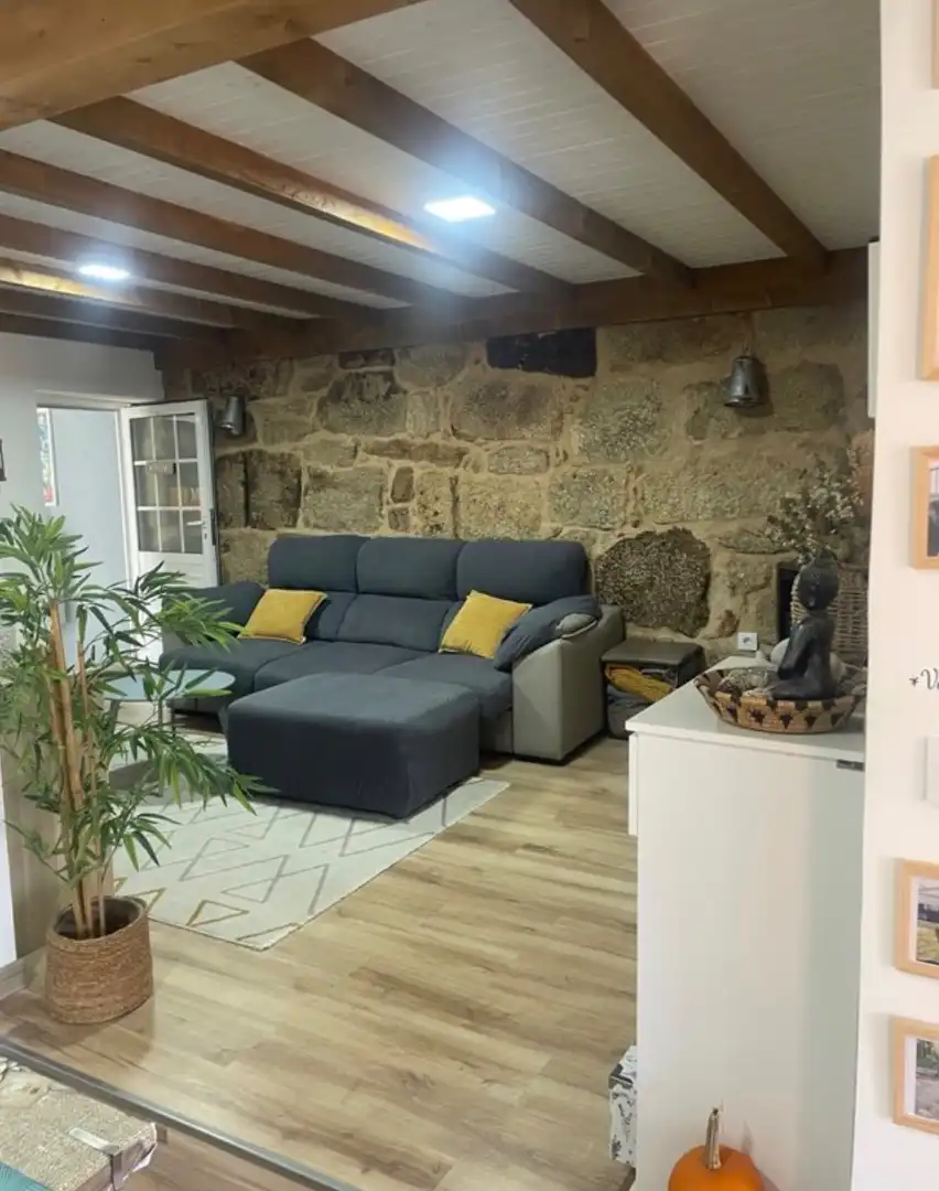 Casa amb jardí en venda a PO-262