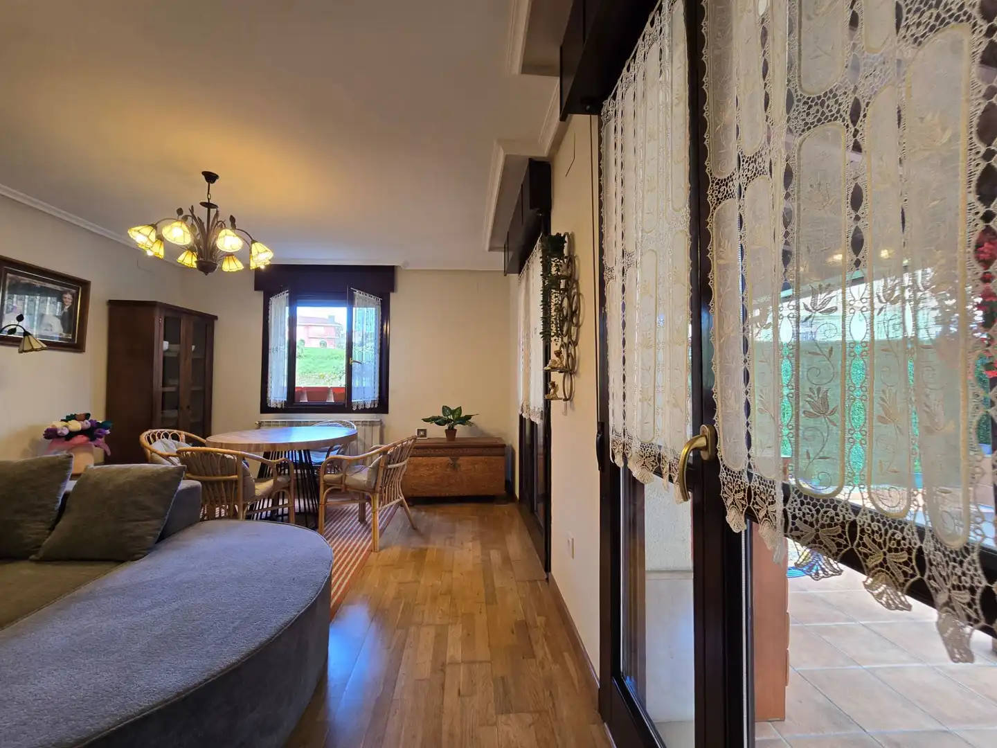 Comedor de Piso en venta en Llanes con Calefacción, Terraza y Trastero