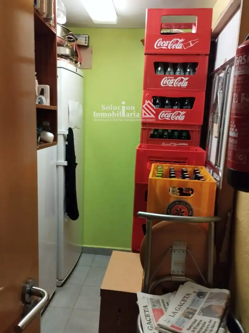 Local comercial en traspàs a Chinchibarra - Capuchinos, imagen 9