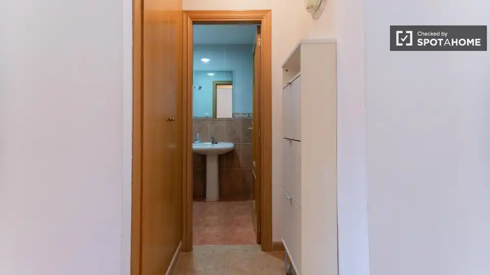 Baño de Piso de alquiler en Puçol con Aire acondicionado, Calefacción y Amueblado