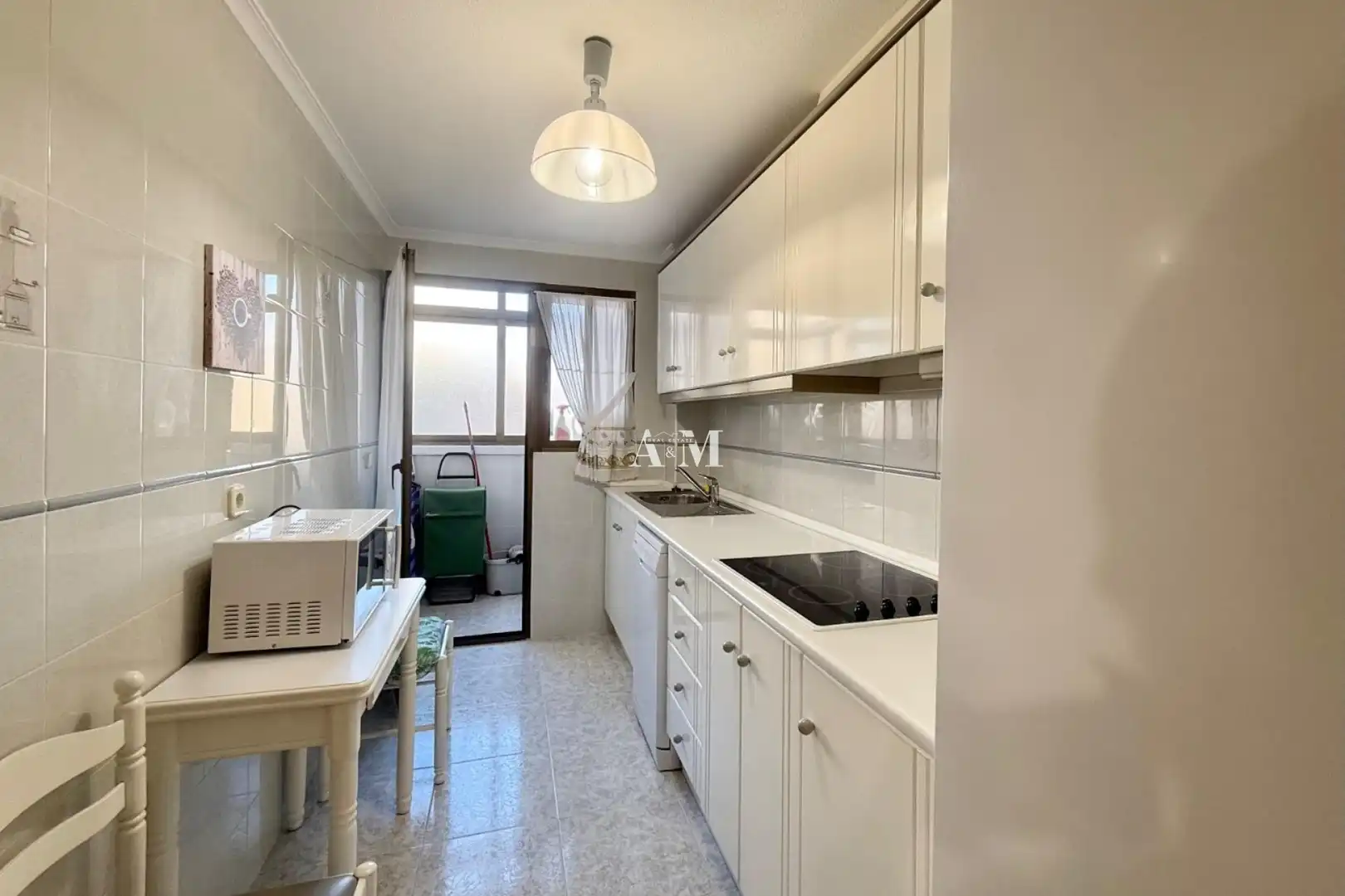 Küche von Wohnung zur Miete in Guardamar del Segura mit Klimaanlage, Heizung und Terrasse