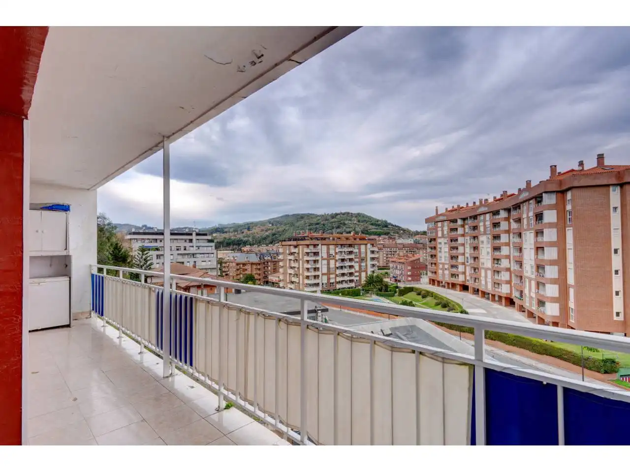 Exterior view of Flat for rent in Castro-Urdiales  with Heating and Terrace