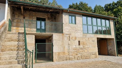 59.000 casa con finca 1.800m2 esgosourense