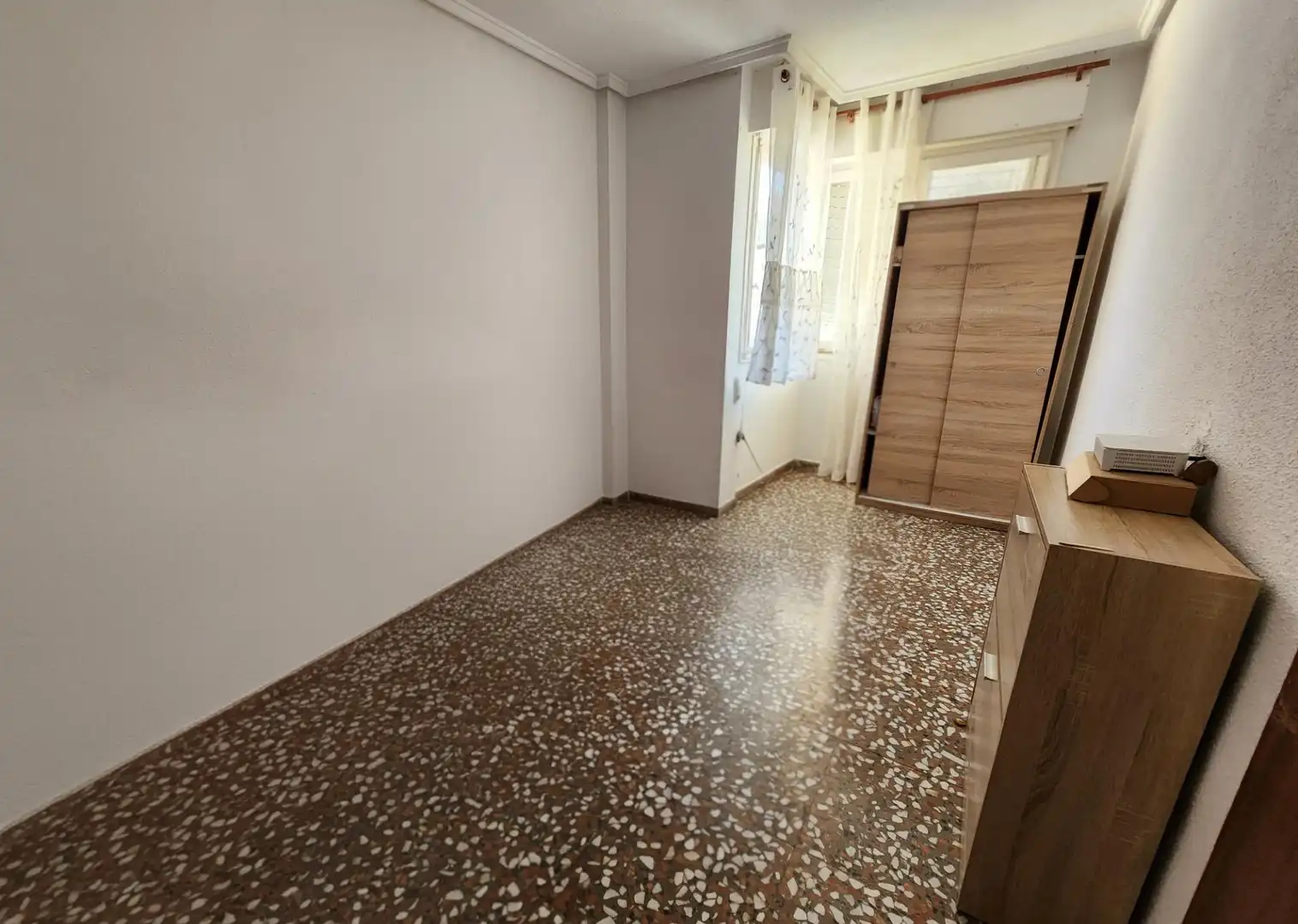 Habitación de Piso en venta en Crevillent con Aire acondicionado y Balcón