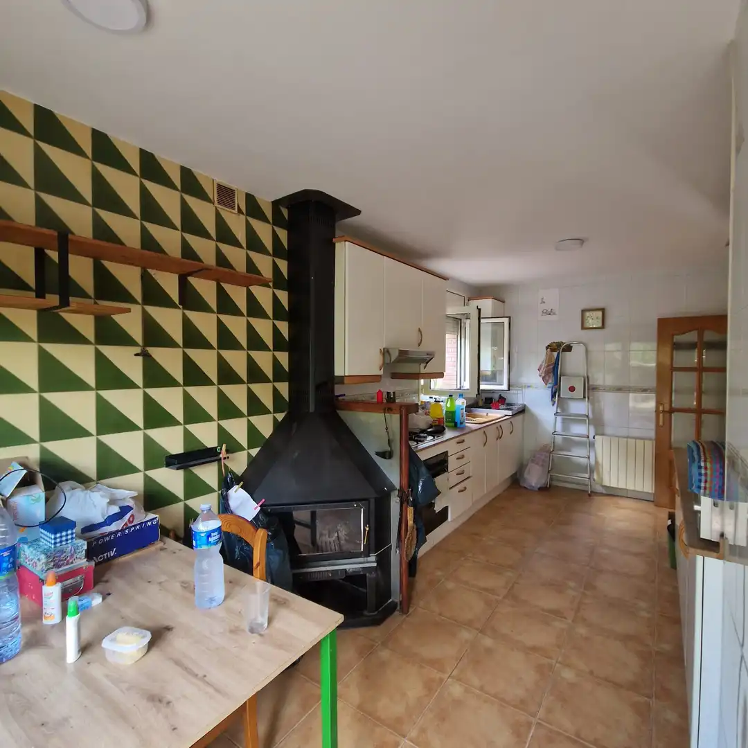 Cocina de Casa o chalet en venta en Sant Andreu de la Barca con Calefacción, Jardín privado y Parquet