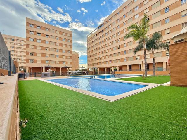 Piso en Venta en Paus - Poligono San Blas