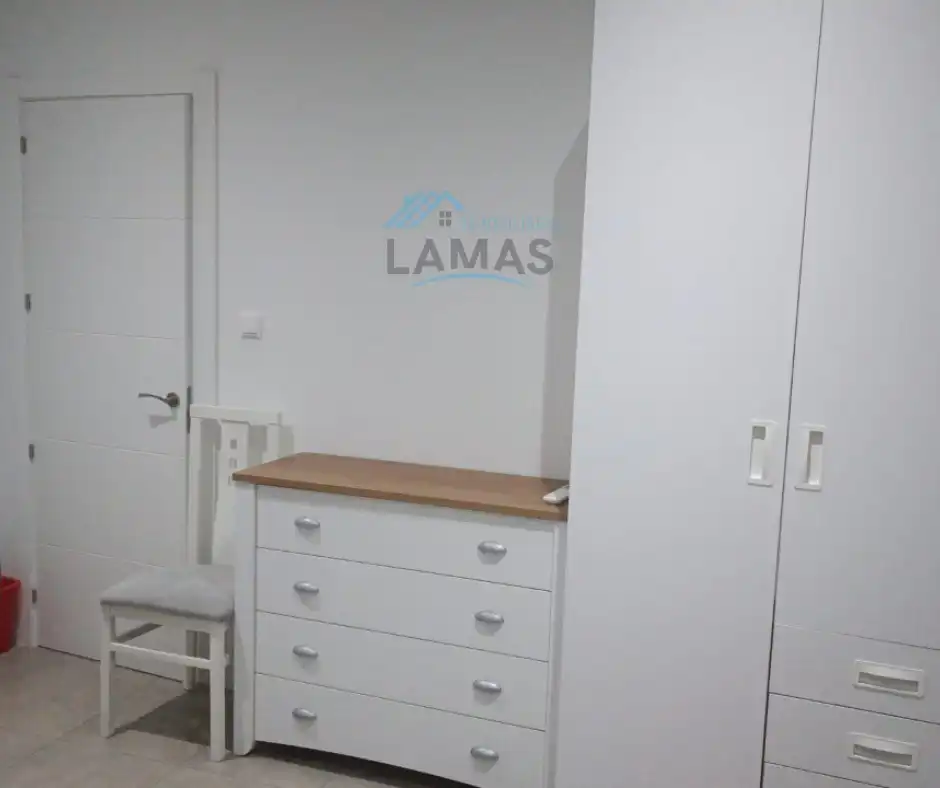 Habitación de Edificio en venta en Navalmoral de la Mata