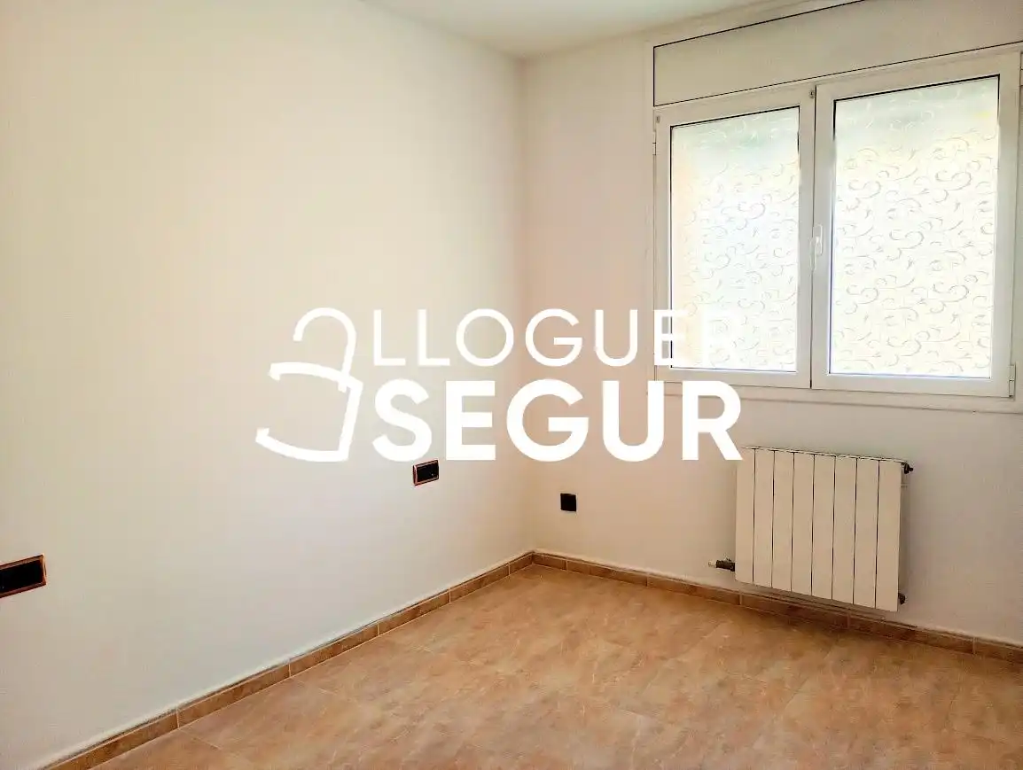 Habitación de Piso de alquiler en Cornellà de Llobregat con Calefacción