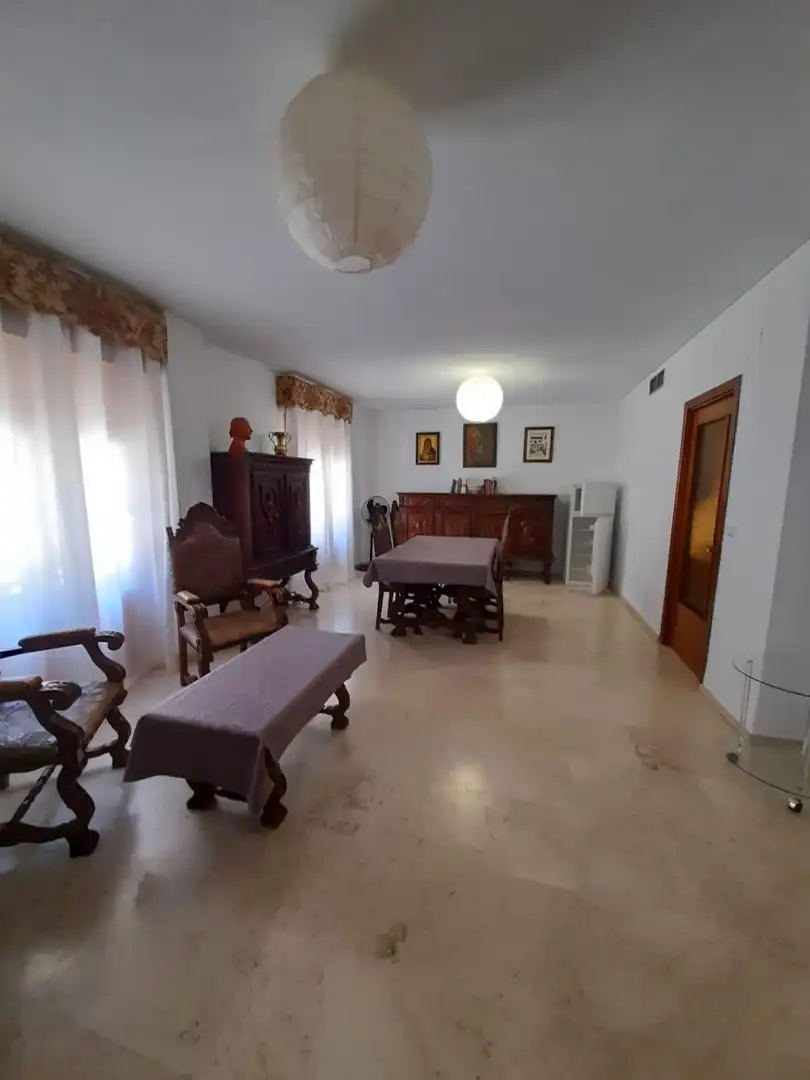 Sala d'estar de Pis en venda en Córdoba amb Aire condicionat i Traster