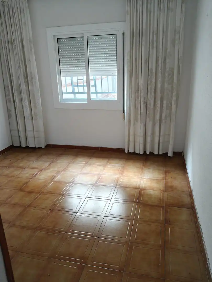 Sala d'estar de Casa o xalet en venda en Barcelona
