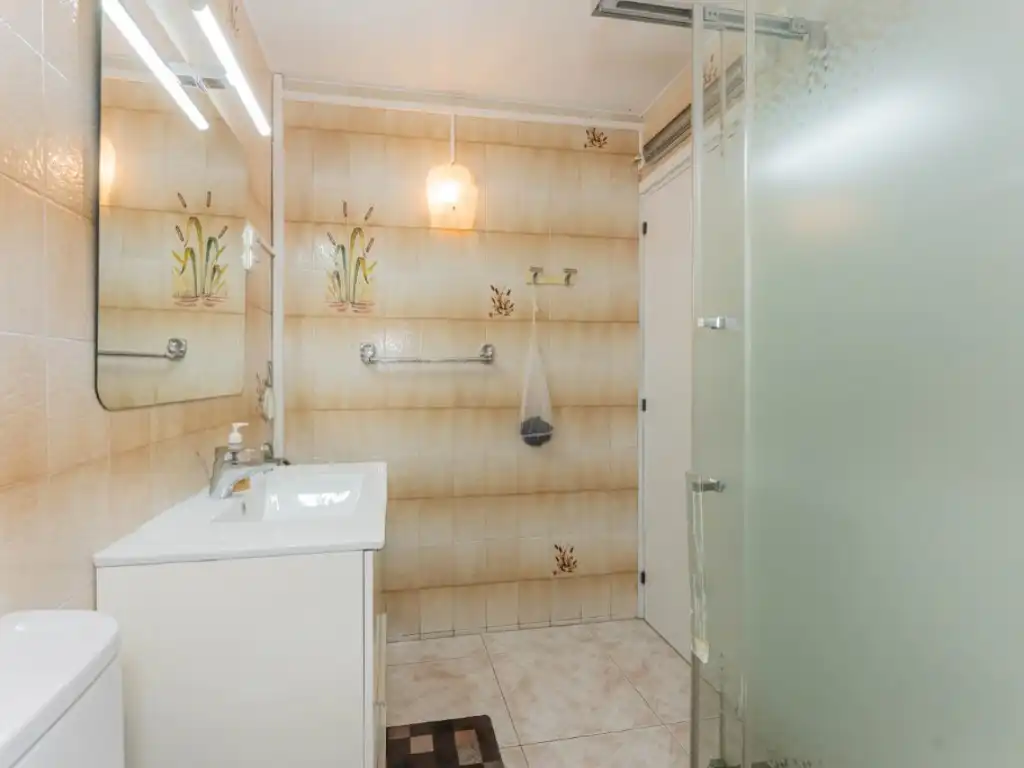 Bany de Apartament en venda en Barcelona