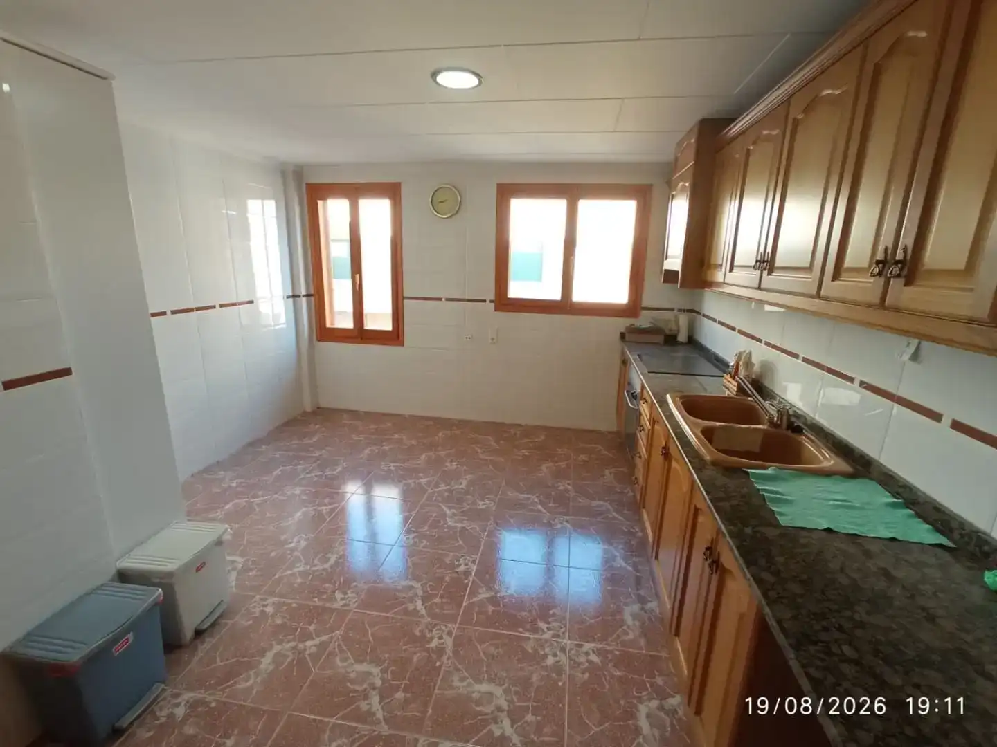 Cuina de Pis en venda en Requena amb Balcó