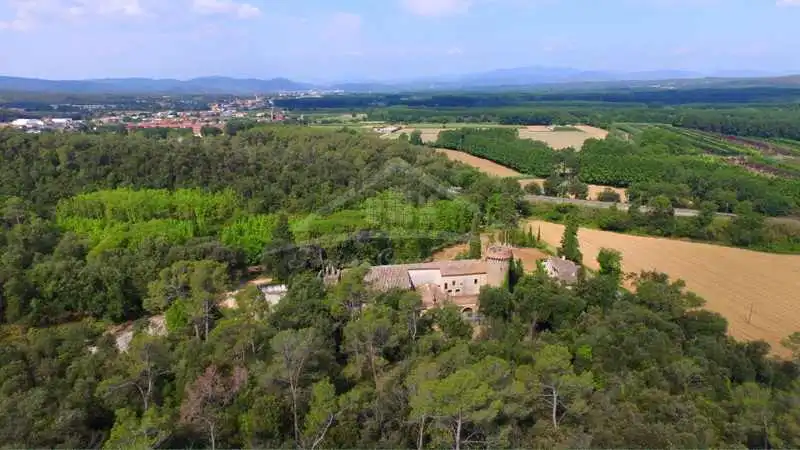Country homes for sale in Flaçà  with Air Conditioner, Heating and Private garden