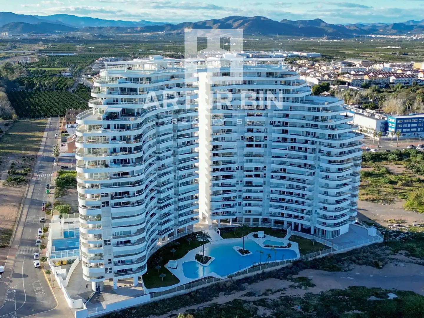 Exterior view of Flat for rent in Canet d'En Berenguer  with Air Conditioner, Heating and Terrace