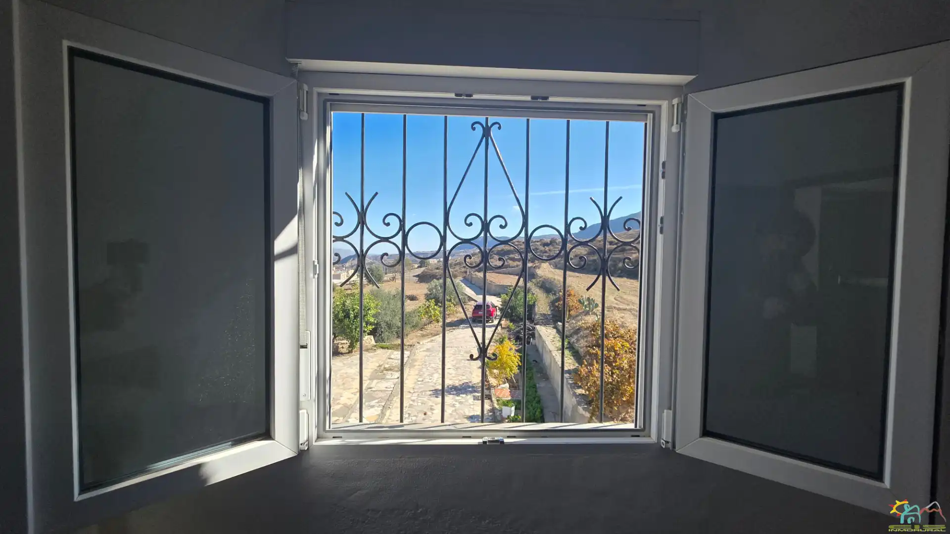 Finca rústica en venda en Íllar amb Jardí privat, Terrassa i Moblat