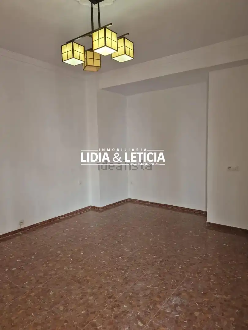 Dormitori de Casa o xalet en venda en Alcalá de Guadaira