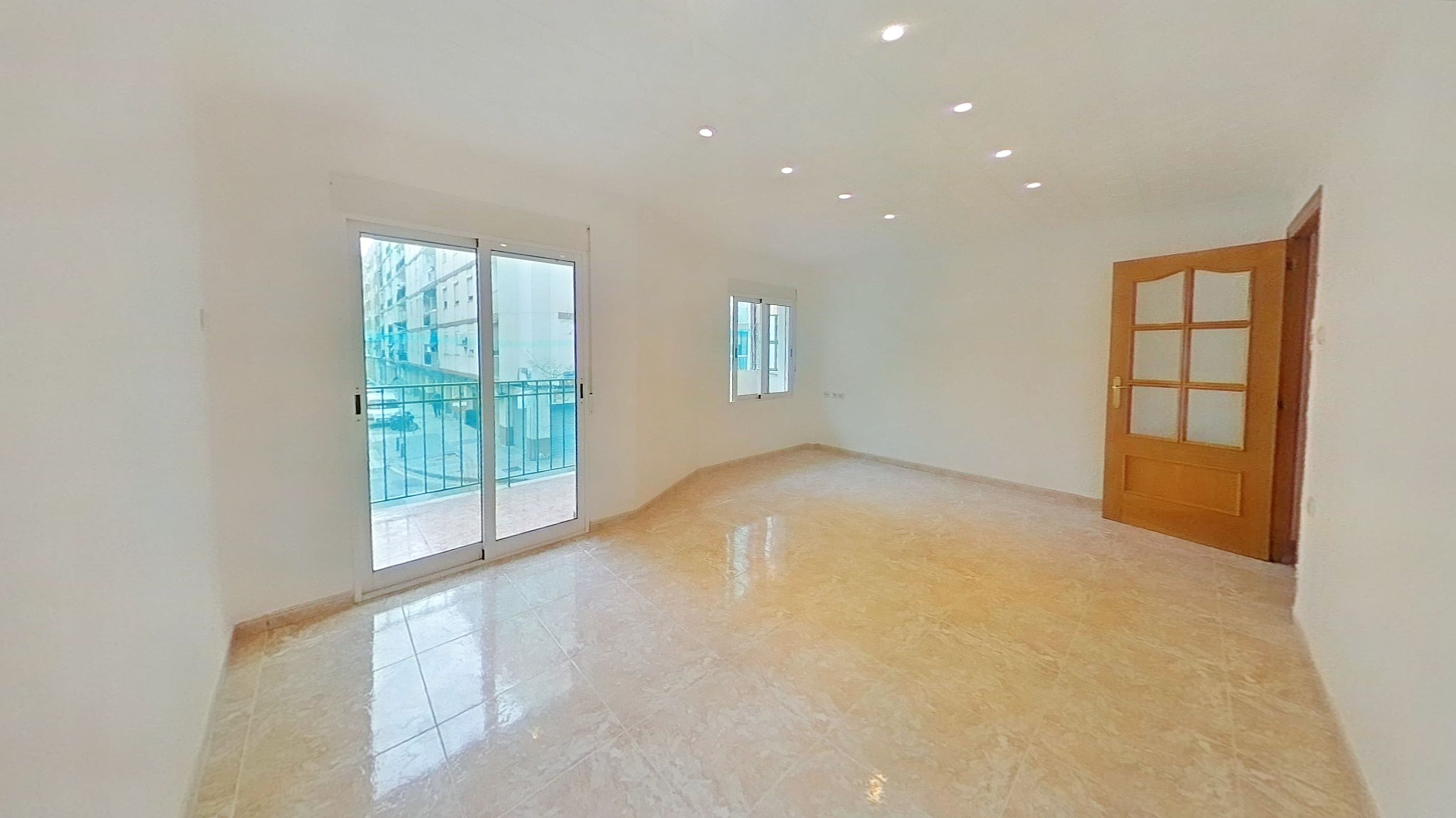 Sala de estar de Piso de alquiler en  Valencia Capital con Horno y Se aceptan mascotas