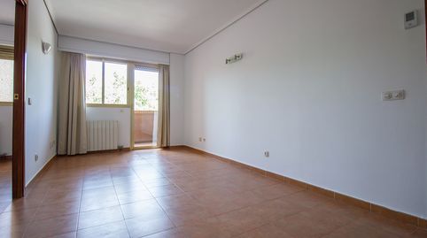 Foto 5 de Piso de alquiler en Calle de la Isla de Oza, 59, Valdezarza, Madrid Capital