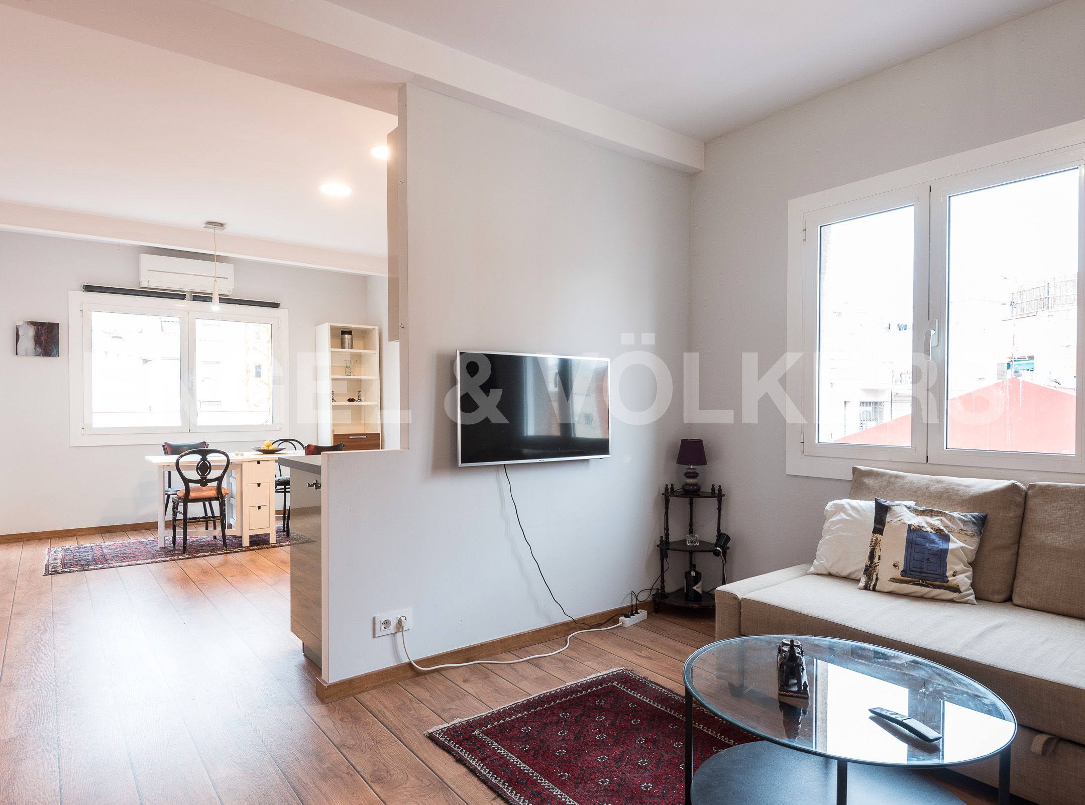 Living room of Apartment to rent in  Barcelona Capital  with Air Conditioner, Heating and Parquet flooring