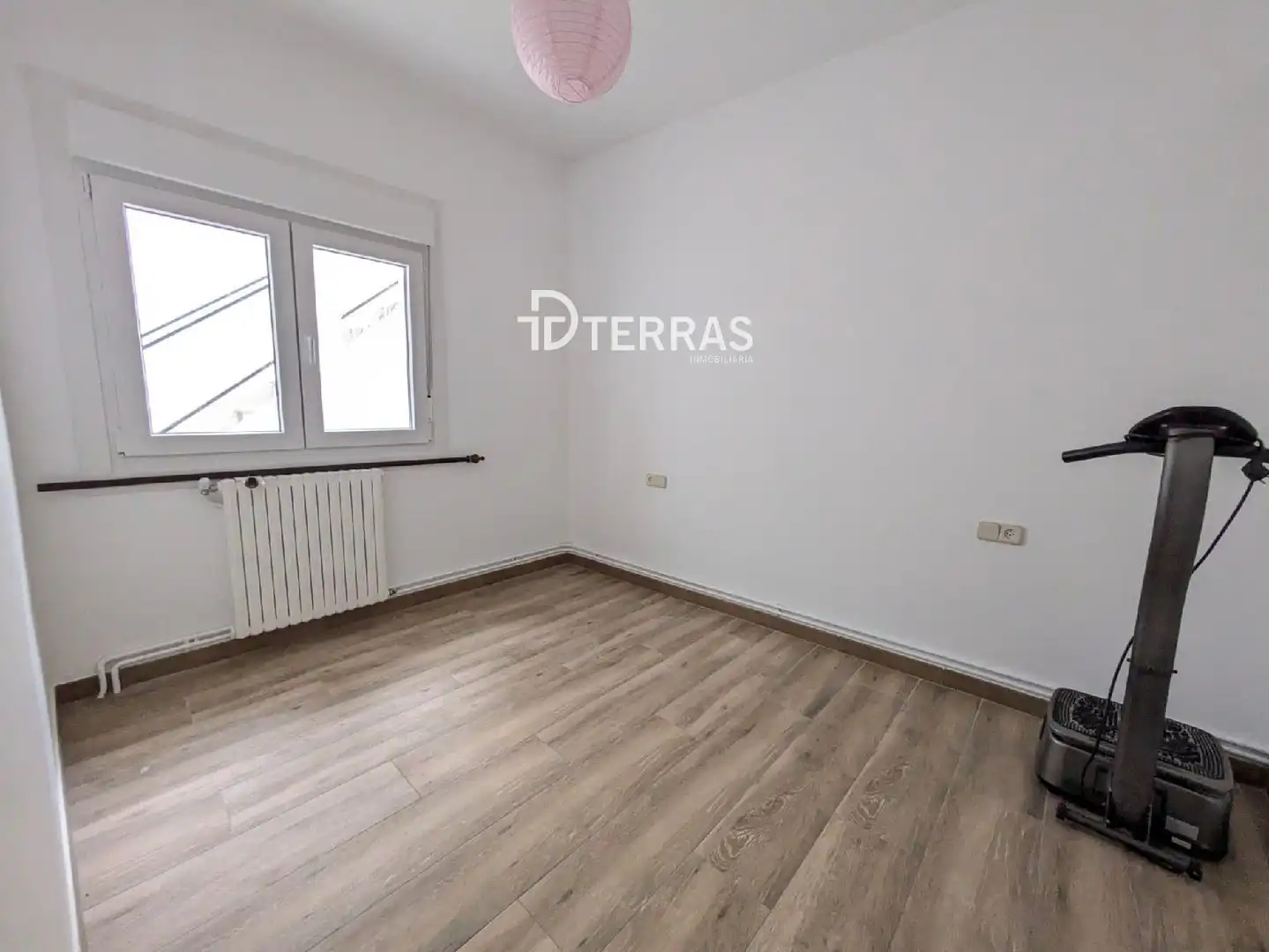 Bedroom of Flat for rent in Pontevedra Capital   with Furnished