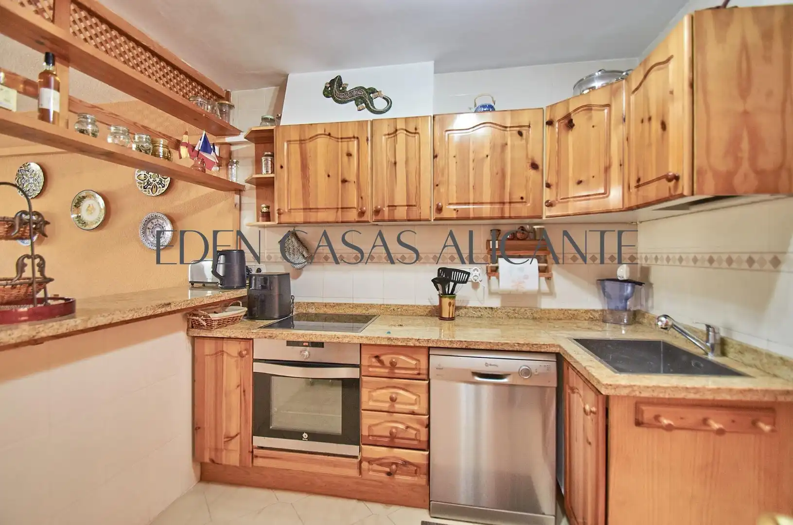 Kitchen of Flat for sale in El Campello  with Air Conditioner, Heating and Private garden