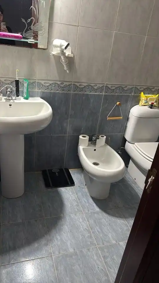 Bathroom of Flat for sale in Melilla