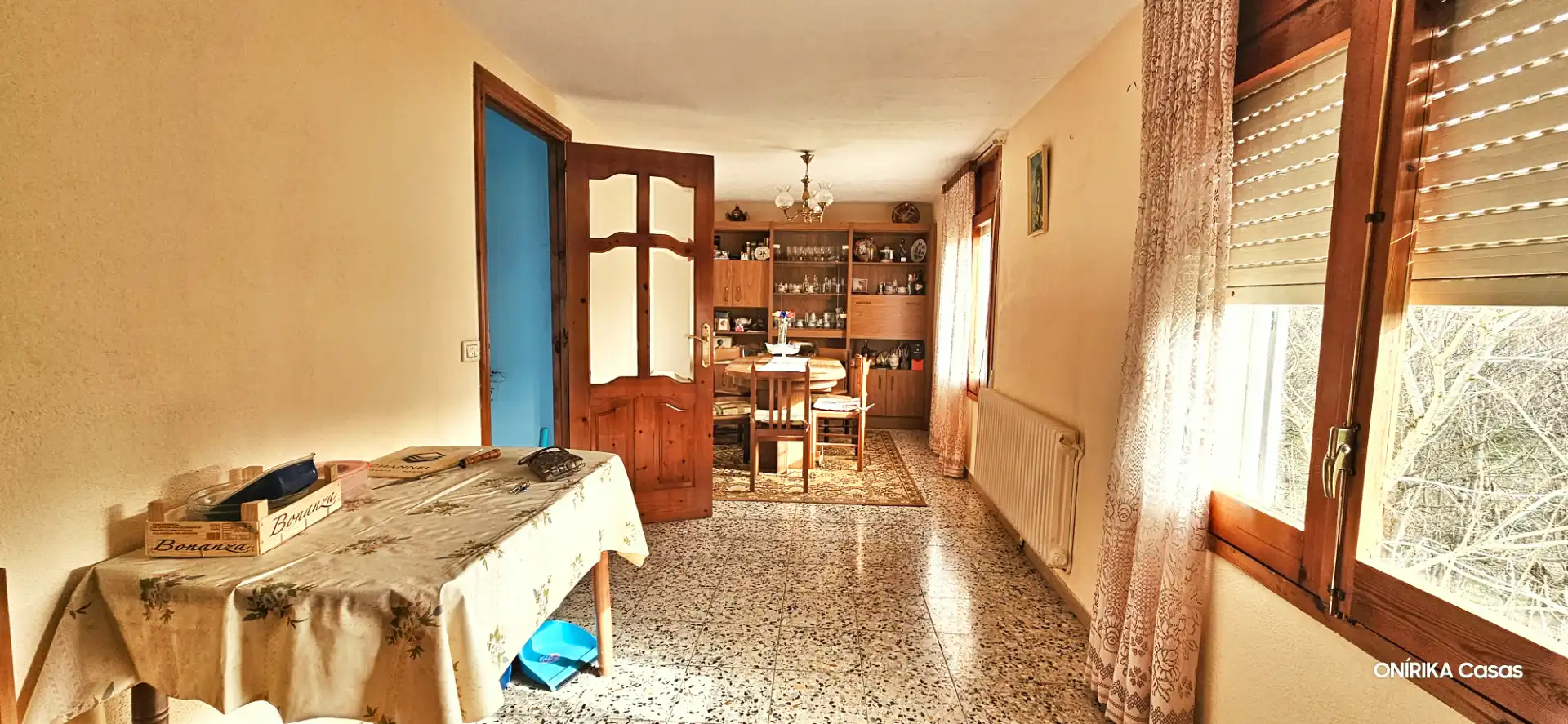 Cuina de Casa o xalet en venda en Triacastela amb Calefacció, Jardí privat i Parquet