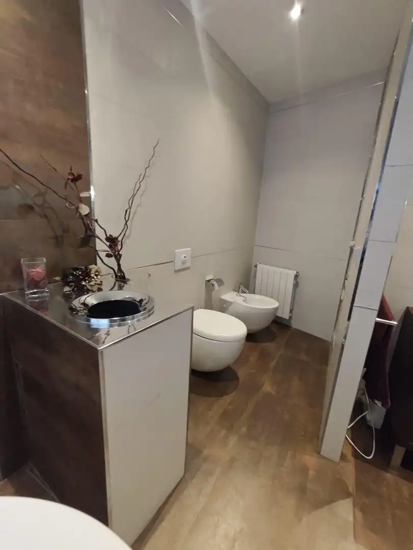 Bany de Casa o xalet en venda en Petrer amb Aire condicionat, Calefacció i Jardí privat