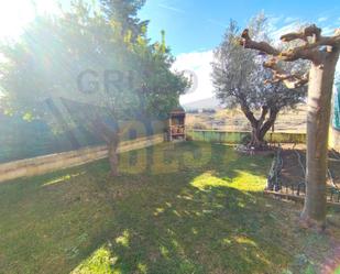 Garden of Single-family semi-detached for sale in Palazuelos de Eresma  with Heating, Private garden and Balcony