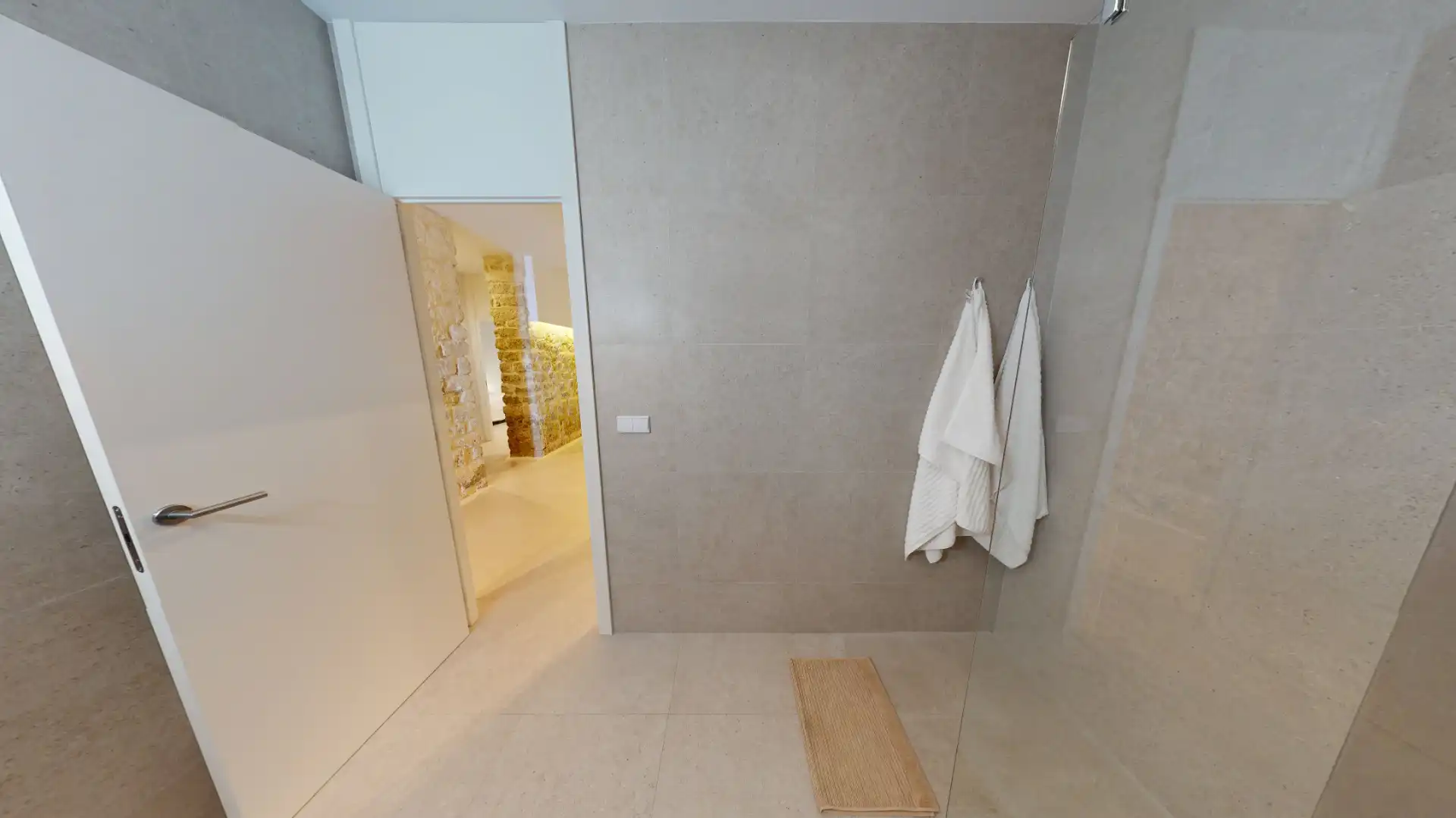 Badezimmer von Wohnung zum Verkauf in Alicante / Alacant mit Klimaanlage, Privatgarten und Abstellraum