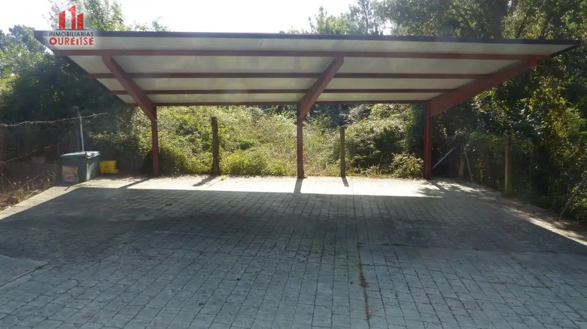 Parking of Houses for sale in Ourense Capital   with Heating, Terrace and Storage room