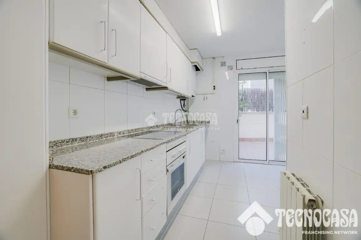 Kitchen of Flat for sale in Mataró  with Air Conditioner, Heating and Storage room