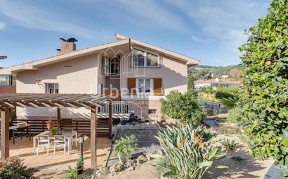 Exterior view of House or chalet for sale in Arenys de Munt  with Air Conditioner, Heating and Terrace