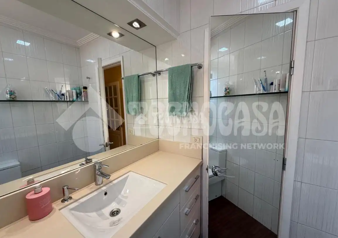 Badezimmer von Wohnung zum Verkauf in Las Palmas de Gran Canaria