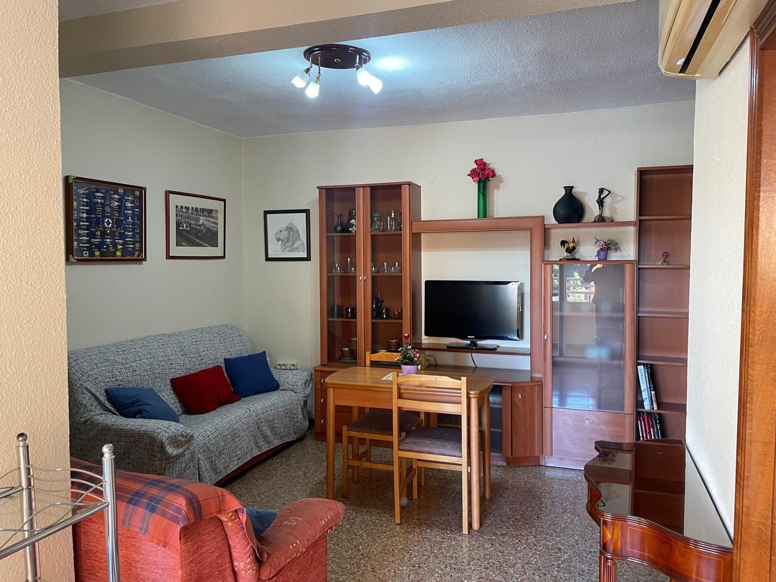 Living room of Flat to rent in  Valencia Capital  with Air Conditioner and Balcony