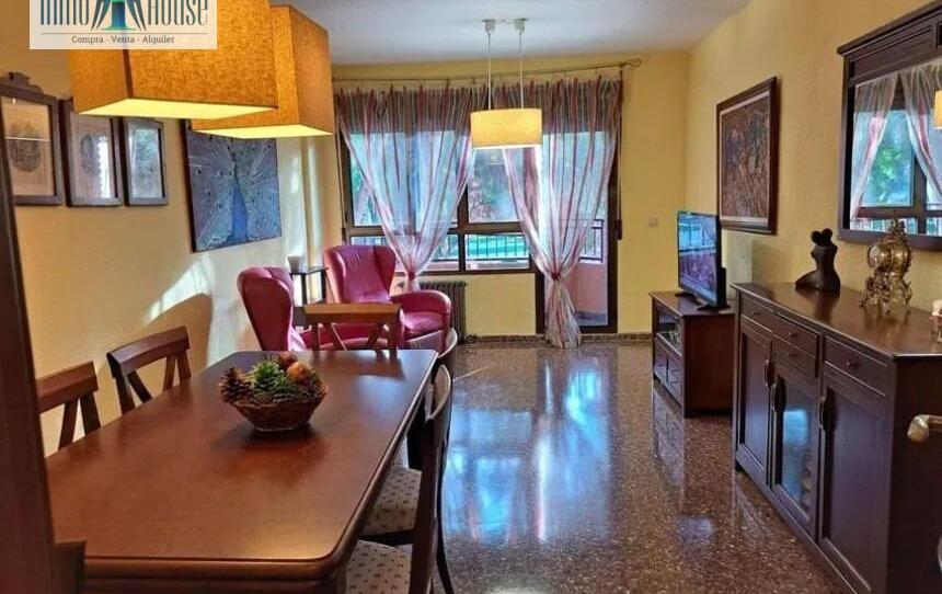 Foto 1 de Pis en venda a Estación, Albacete