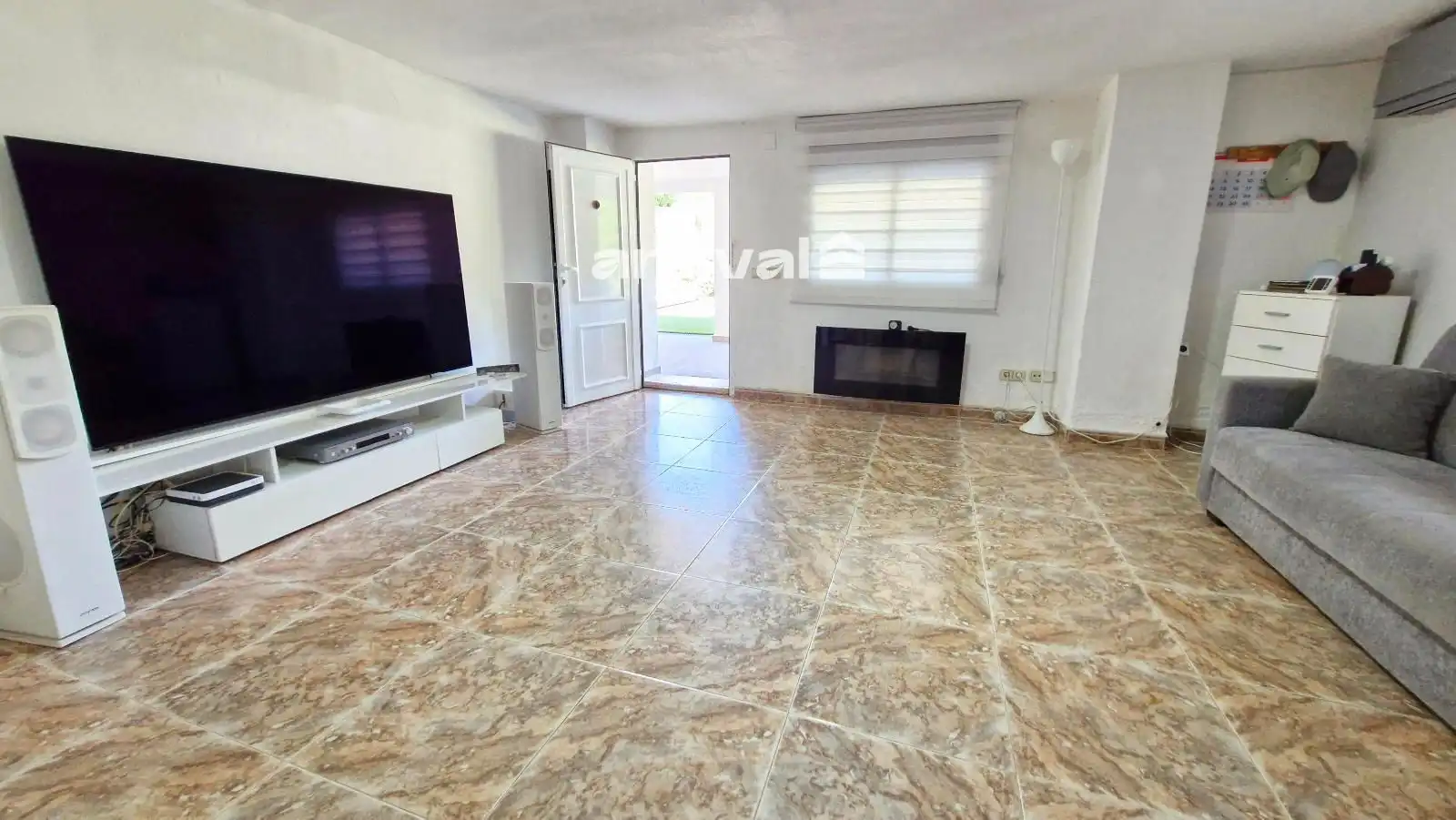 Sala de estar de Casa o chalet en venta en Paterna con Aire acondicionado, Jardín privado y Terraza