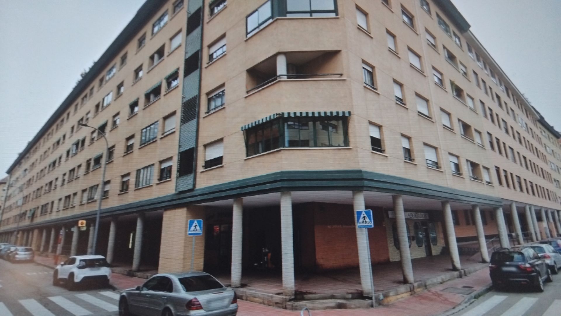 Flat for sale in Ensanche